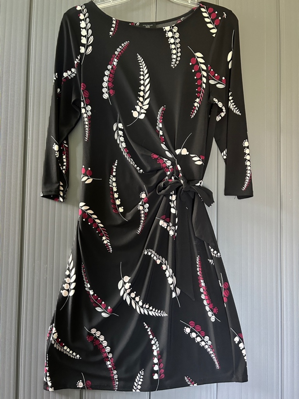 Ann Taylor Factory Black Floral-Print Tie-Waist Long Sleeve Dress